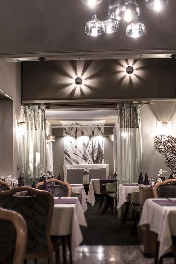 Restaurant Landgasthof Zum Wiesengrund Newel المظهر الخارجي الصورة