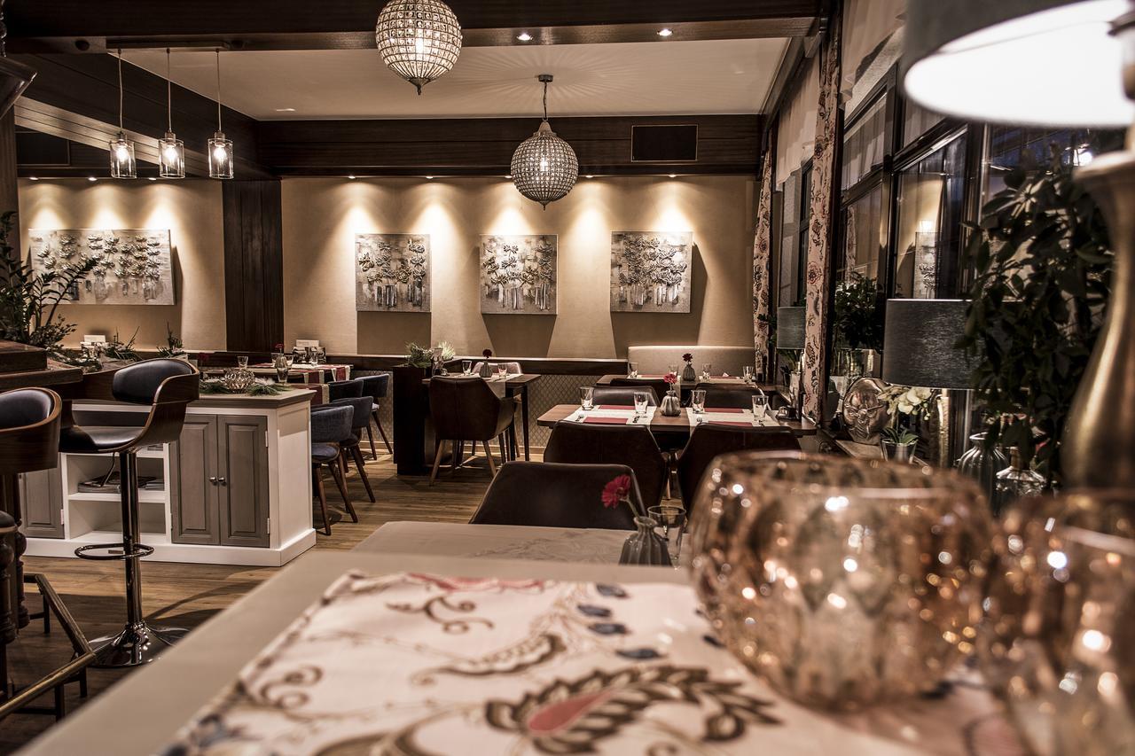 Restaurant Landgasthof Zum Wiesengrund Newel المظهر الخارجي الصورة