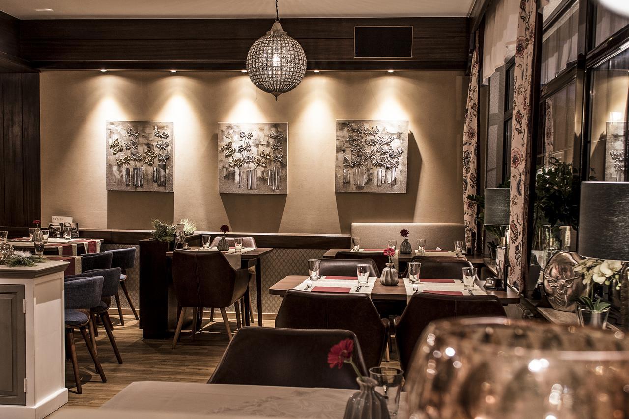 Restaurant Landgasthof Zum Wiesengrund Newel المظهر الخارجي الصورة