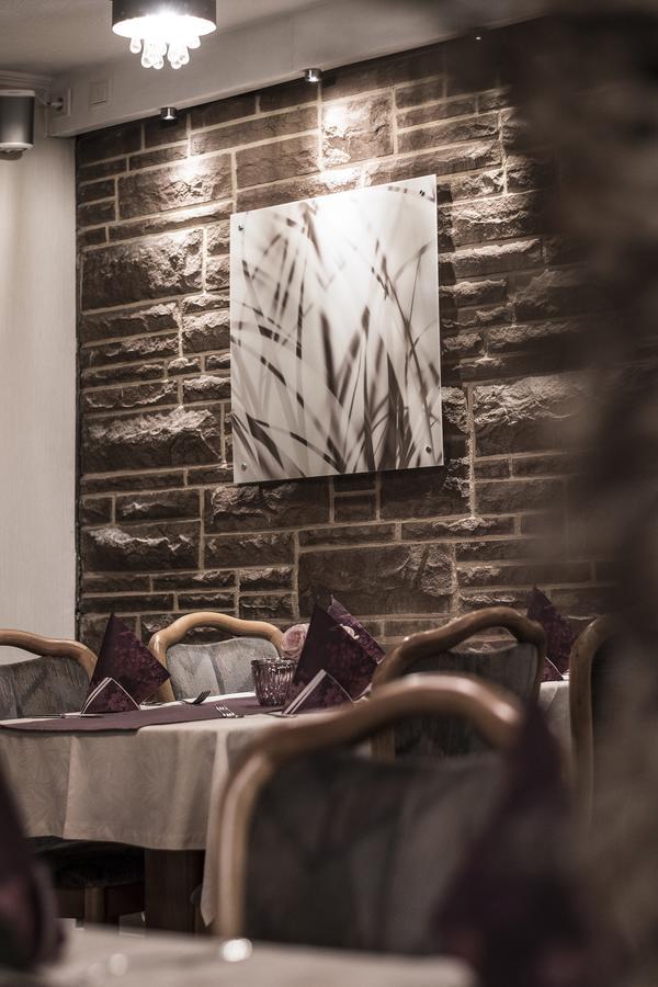 Restaurant Landgasthof Zum Wiesengrund Newel المظهر الخارجي الصورة